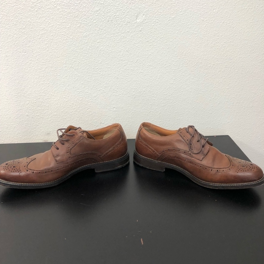Clarks Men’s Brown Leather Oxford Dress Shoes - Picture 6 of 8